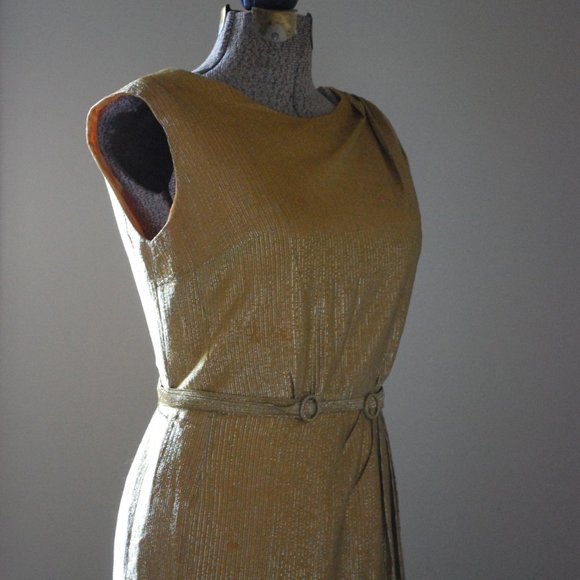 Shimmery gold cocktail dress w/double belt buckle - Picture 6 of 11